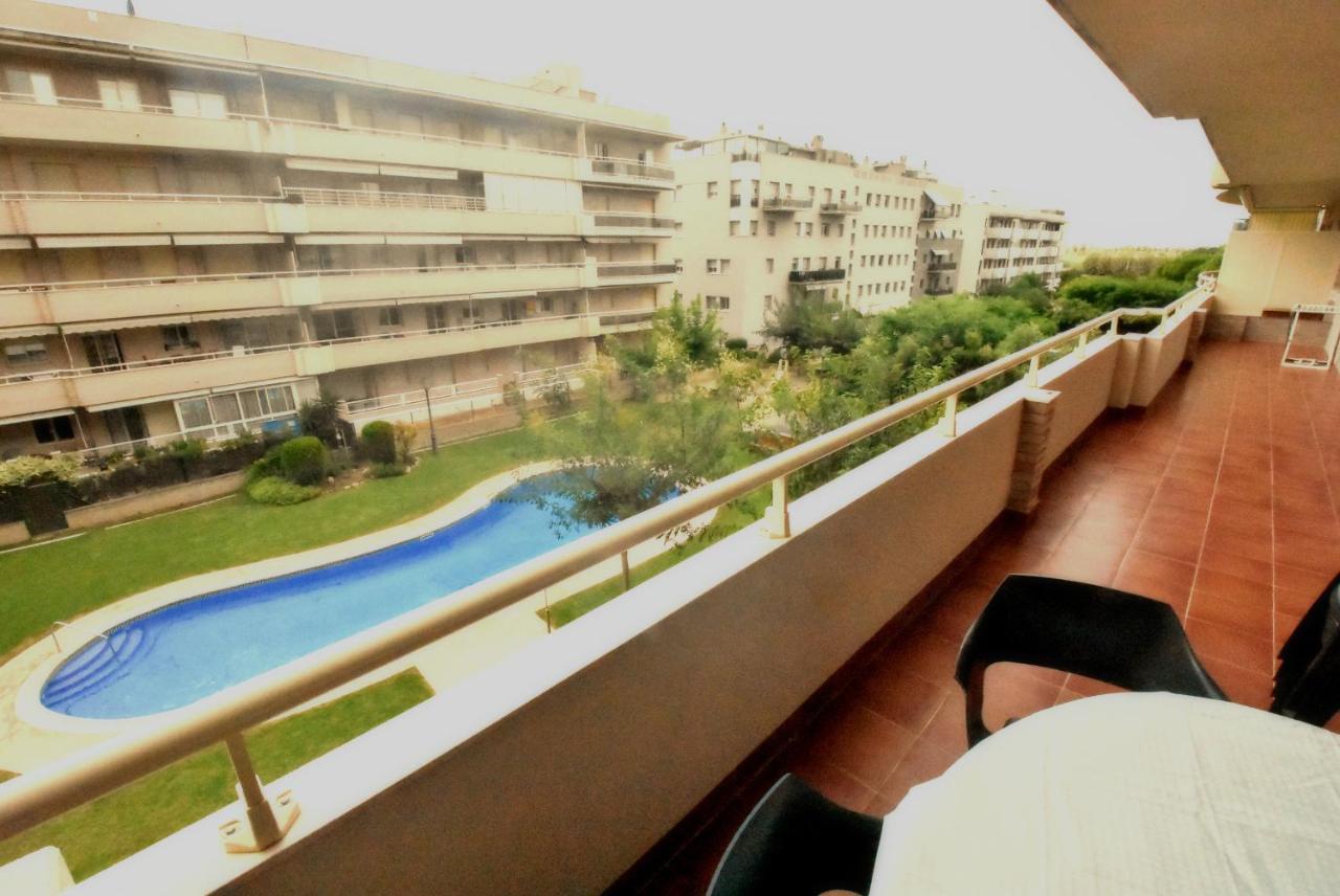 Apartamentos Sol Dorada Салоу Екстер'єр фото